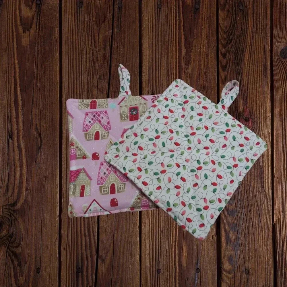 Handmade Potholder, Set of 2, Reversible Gingerbread House, Glitter Fabric